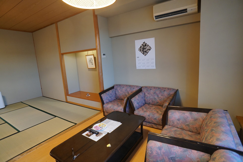 【閉館】広すぎる客室！泉ヶ岳温泉 やまぼうしは静かでゆっくりできるよ